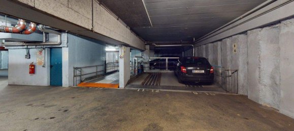  Garage in Penzing, Austria No. 106594 2