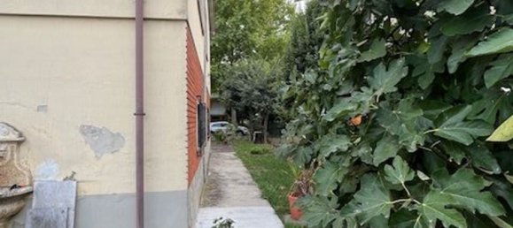 5 bedrooms Villa in Cortemaggiore, Italy No. 325274 18