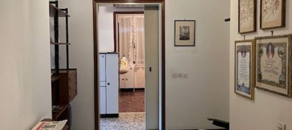 5 bedrooms Villa in Cortemaggiore, Italy No. 325274 3