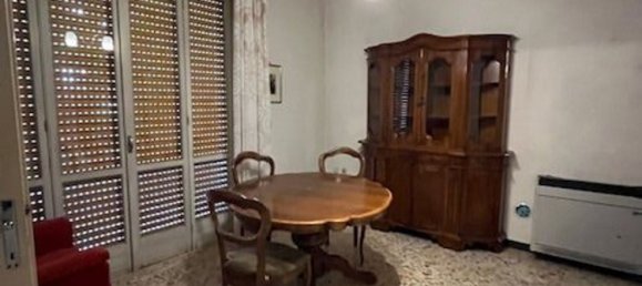 5 bedrooms Villa in Cortemaggiore, Italy No. 325274 8