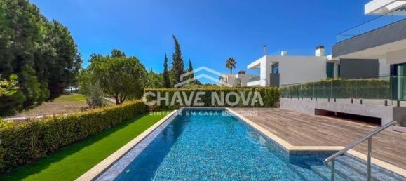 4 bedrooms Villa in Quarteira, Portugal No. 132562 15