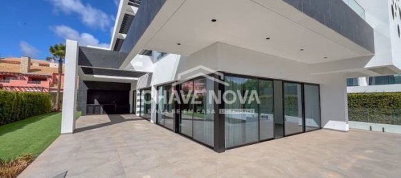 4 bedrooms Villa in Quarteira, Portugal No. 132562 6