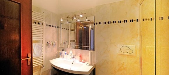 5 rooms Apartment in Rapallo, Italy No. 135341 18