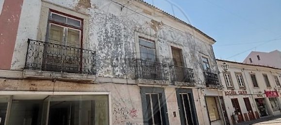 Gebäude in Torres Vedras, Portugal 517m², Nr. 322902 2