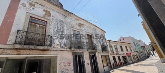 Gebäude in Torres Vedras, Portugal 517m², Nr. 322902 3