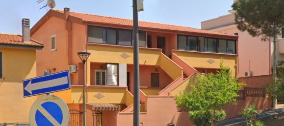 Apartamento de 3 divisões em Capoterra, Italy N.º 297441 2