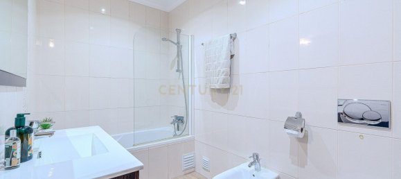 3 Schlafzimmer Stadthaus in Guia, Portugal, Nr. 233602 43