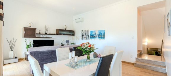 3 Schlafzimmer Stadthaus in Guia, Portugal, Nr. 233602 10