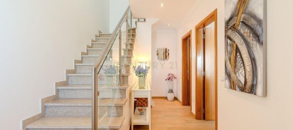 3 Schlafzimmer Stadthaus in Guia, Portugal, Nr. 233602 24