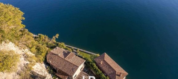 5 bedrooms Villa in Valsolda, Italy No. 173132 6