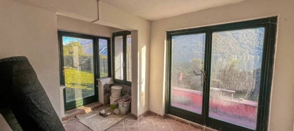 5 bedrooms Villa in Valsolda, Italy No. 173132 16