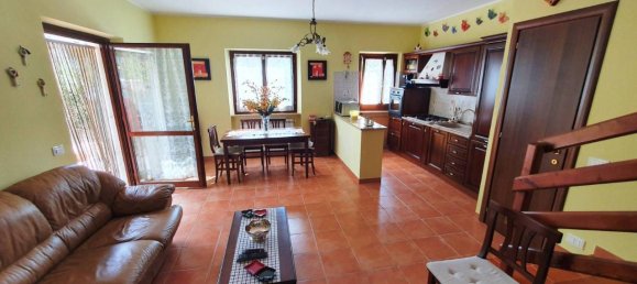 3غرفة منزل في Rocca di Botte, Italy رقم 179082 10