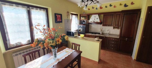 3غرفة منزل في Rocca di Botte, Italy رقم 179082 8