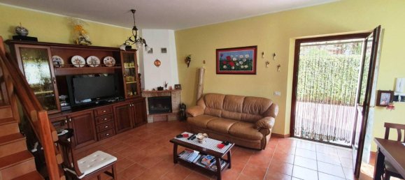 3غرفة منزل في Rocca di Botte, Italy رقم 179082 11