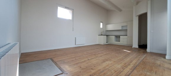 3 bedrooms Apartment in Bordeaux, France No. 98861 4