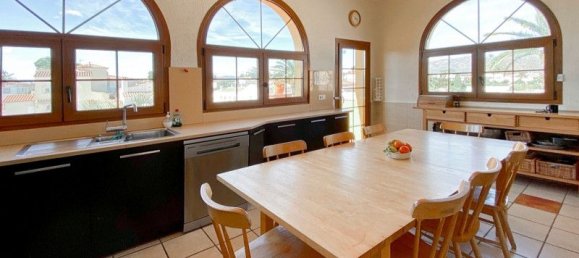 6 bedrooms House in Empuriabrava, Spain No. 77868 4