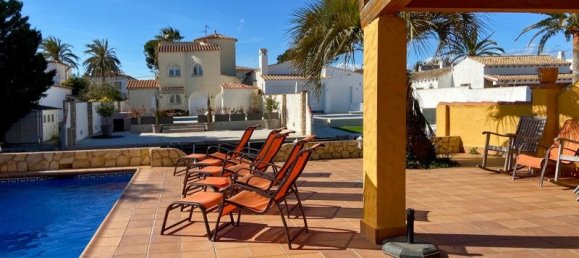 6 bedrooms House in Empuriabrava, Spain No. 77868 2
