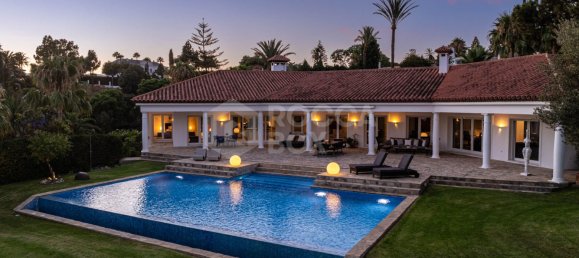 Вилла с 4 спальнями в Марбелья, Испания № 68065 8