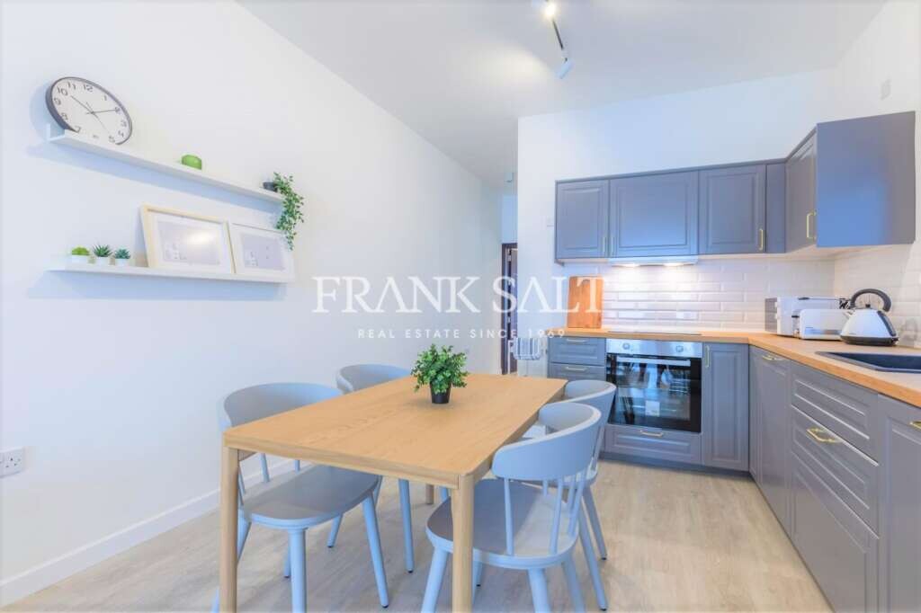 1 bedroom Apartment in Gzira, Malta No. 4700