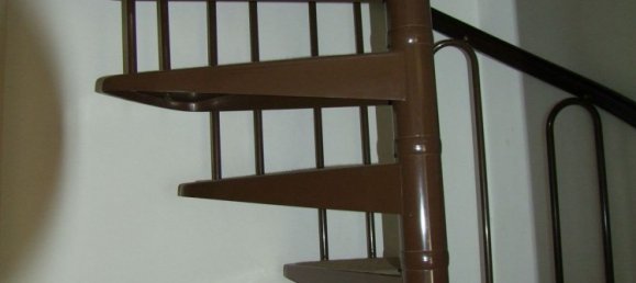 Дом с 4 комнатами в Бомпорто, Италия № 80267 6