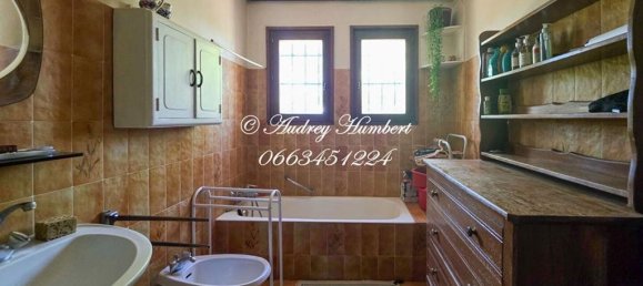 4 bedrooms House in Riez, France No. 344857 12