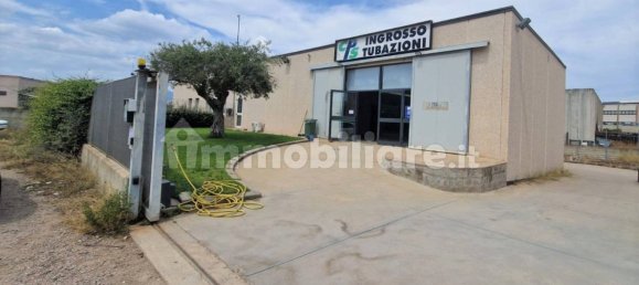  مستودع في Olbia, Italy 1383متر مربع رقم 81596 2