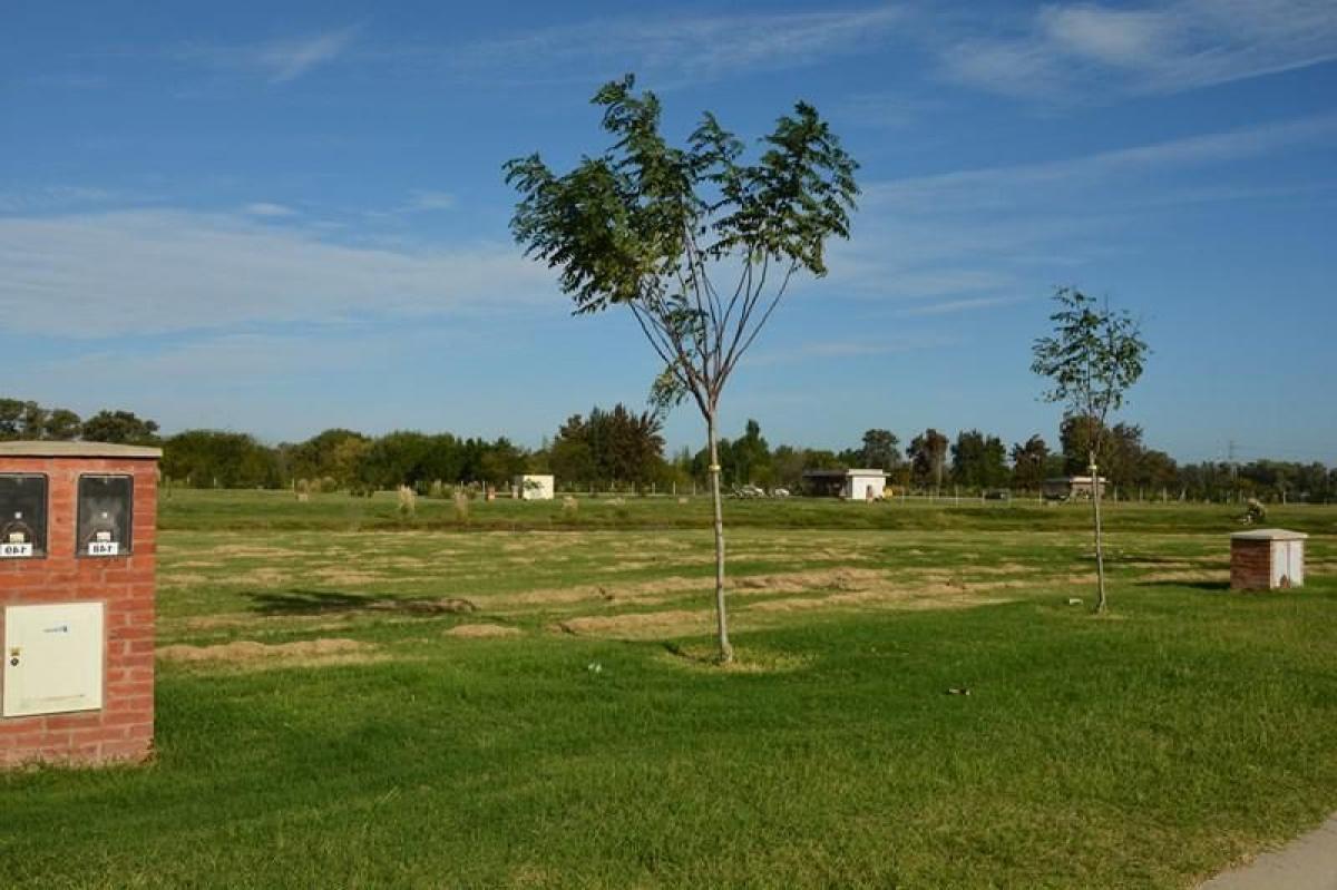  قطعة أرض في Escobar, Argentina رقم 116712
