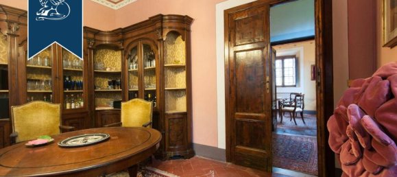 5 bedrooms Villa in Camaiore, Italy No. 331198 13