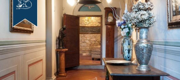 5 bedrooms Villa in Camaiore, Italy No. 331198 20