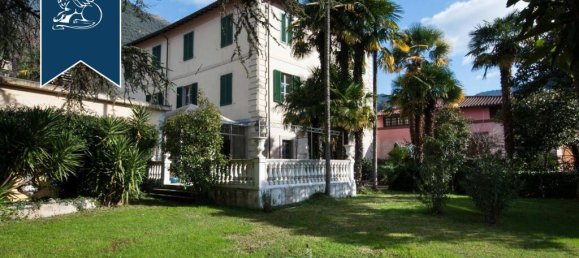 5 bedrooms Villa in Camaiore, Italy No. 331198 8