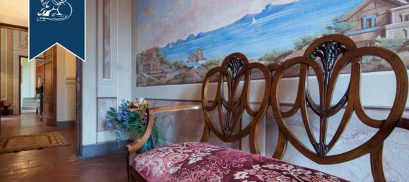 5 bedrooms Villa in Camaiore, Italy No. 331198 33