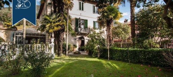 5 bedrooms Villa in Camaiore, Italy No. 331198 3