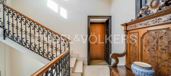 6 bedrooms House in Gallarate, Italy No. 132342 14