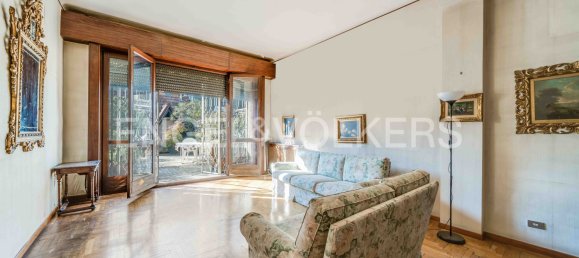 6 bedrooms House in Gallarate, Italy No. 132342 11