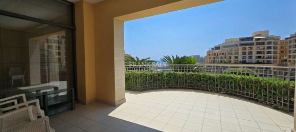3 bedrooms Apartment in Saint Julian's, Malta No. 11723 2