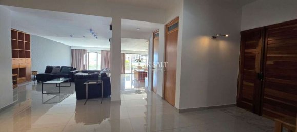 3 bedrooms Apartment in Saint Julian's, Malta No. 11723 10