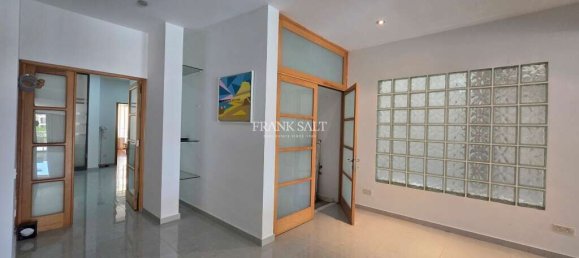3 bedrooms Apartment in Saint Julian's, Malta No. 11723 9