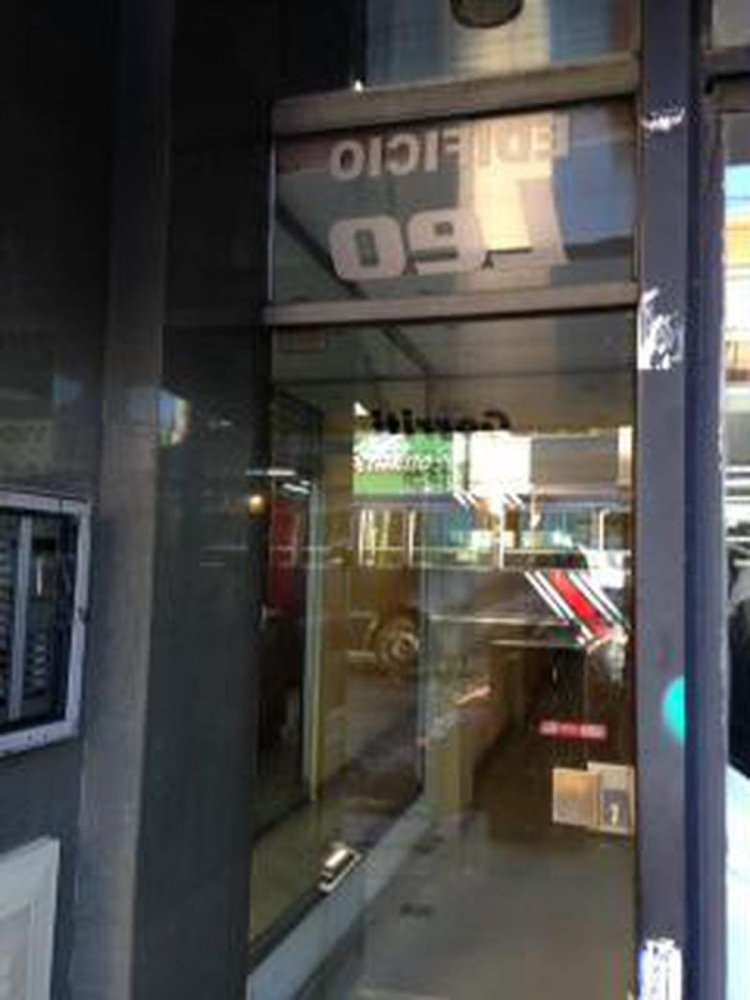 14m² Office in Lomas de Zamora, Argentina No. 29901