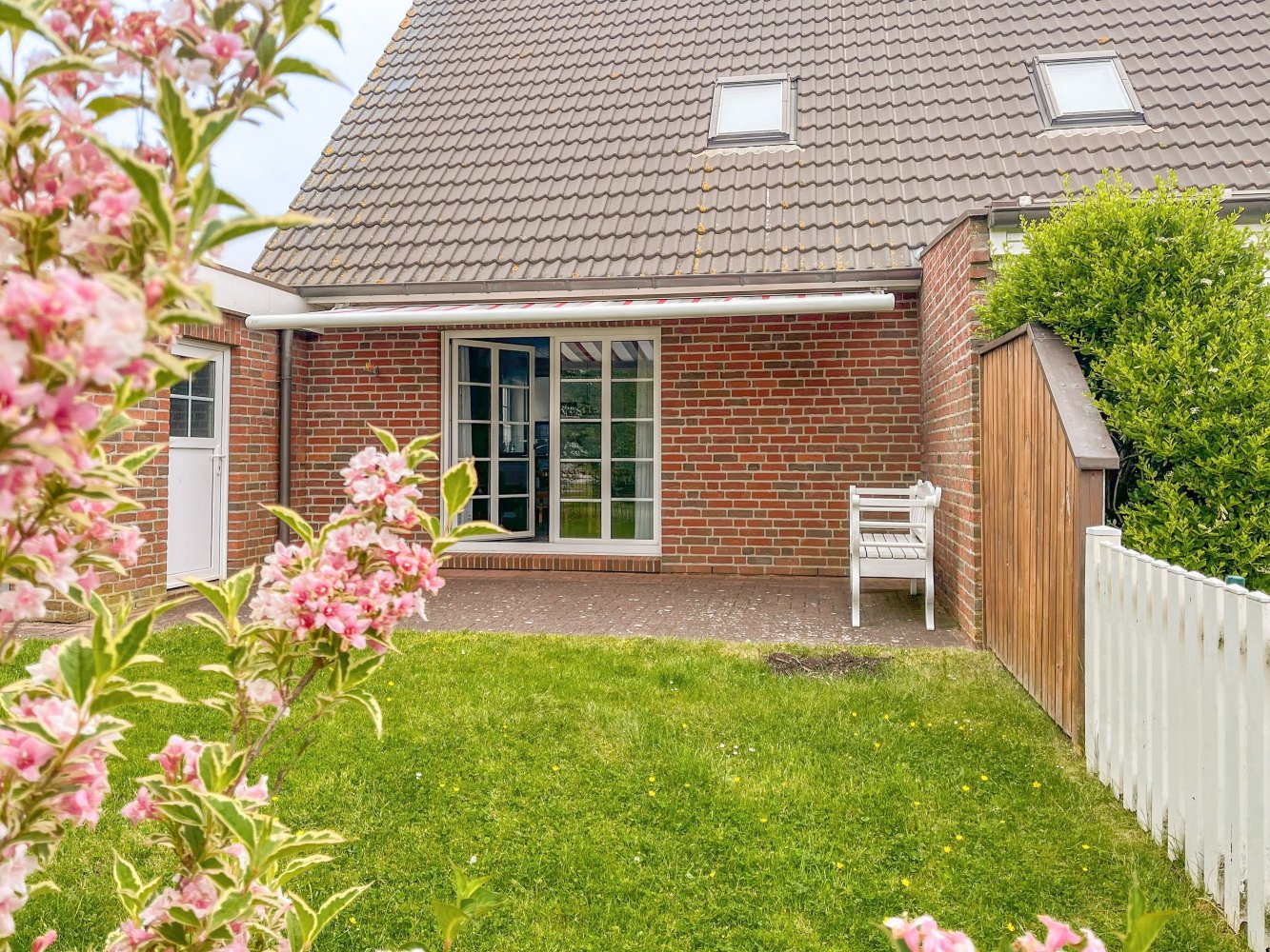 4 rooms Townhouse in Schleswig-Holstein, Germany No. 27578