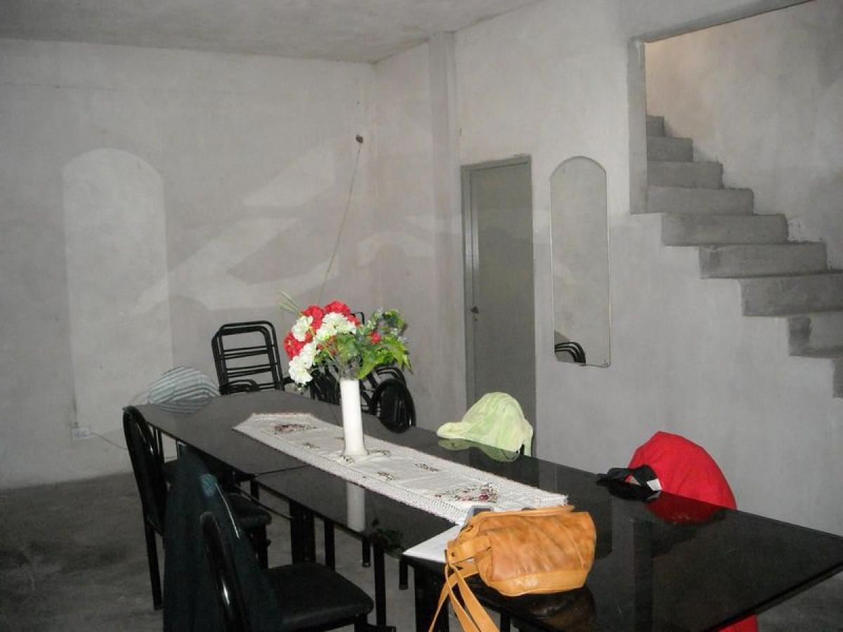 5 Schlafzimmer Haus in Bermudez, Argentina, Nr. 15366