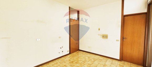 4-Zimmer Wohnung in Busto Arsizio, Italy, Nr. 130040 20