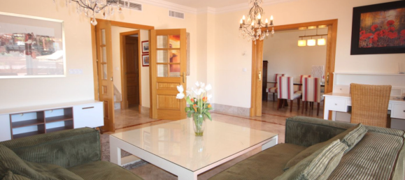 Таунхаус с 3 спальнями в Марбелья, Испания № 55911 2