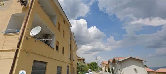 8-Zimmer Wohnung in Marano Marchesato, Italy, Nr. 185402 28