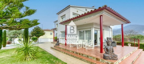 4 bedrooms House in Roses, Spain No. 111459 2