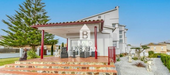 4 bedrooms House in Roses, Spain No. 111459 8