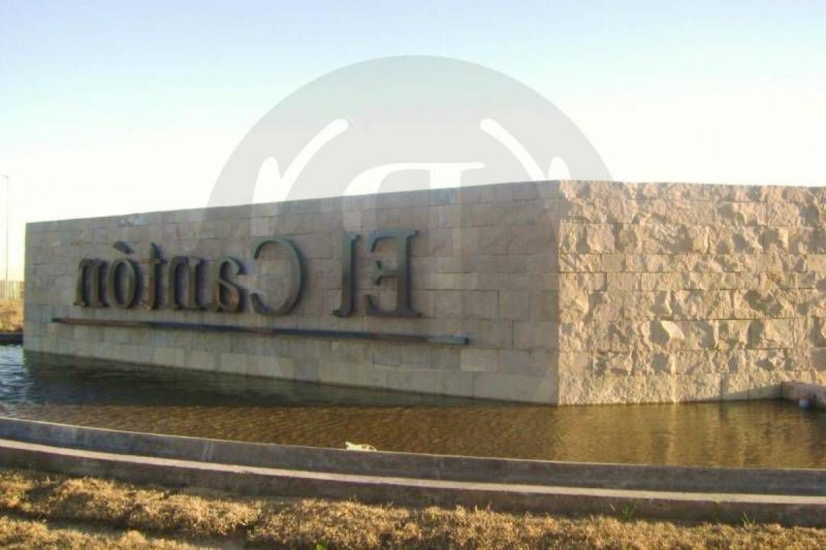  Land in Escobar, Argentina No. 38514