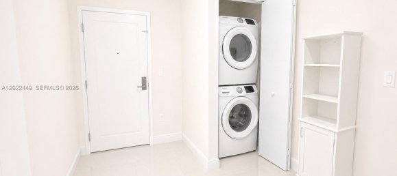 2 dormitorios dúplex en venta en Miami, Miami-Dade, Florida, USA № 615060 10