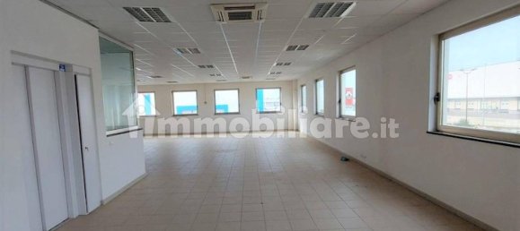 Lagerhaus in Sardinia, Italy 1548m², Nr. 317317 9