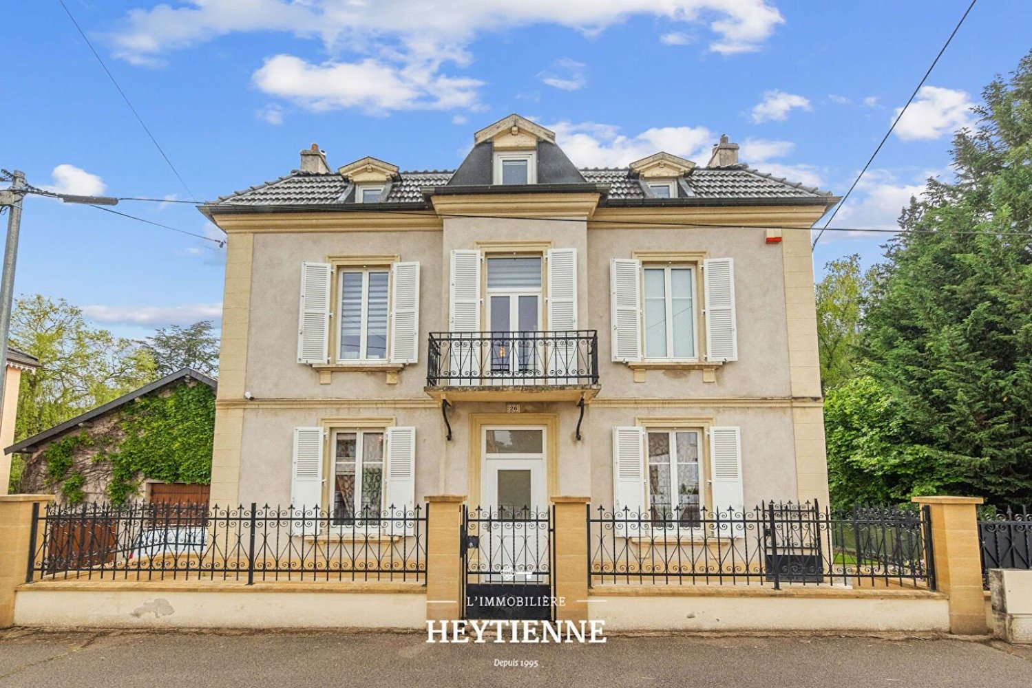 5 chambres Maison à Courcelles-Chaussy, France No. 61703