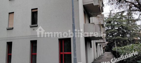 4 rooms Apartment in Reggio Emilia, Italy No. 330537 5